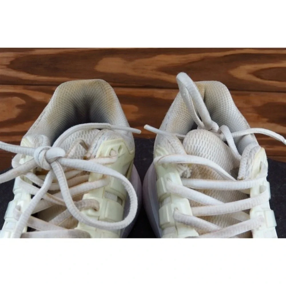 Adidas Women Running Shoes‎ Size 6 Lightweight Off White Fabric Comfort - Picture 3 of 9